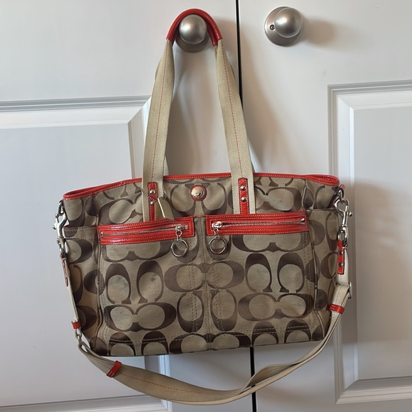 Coach Diaper Bag with changing pad and Coach wallet - Picture 2 of 11
